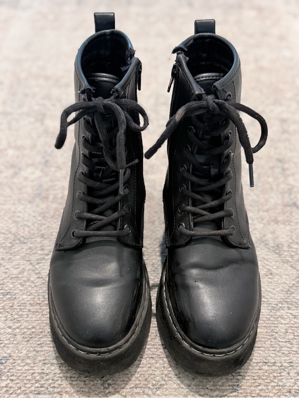 Steve Madden Bettyy Platform Combat Boots, Women's Size 8 - Black Lace-Up